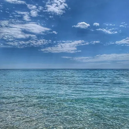 Apartment Mariya Art Living Nea Skioni