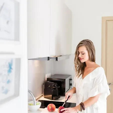 Mariya Art Living * نيا سكيوني