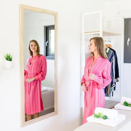 Mariya Art Living * نيا سكيوني