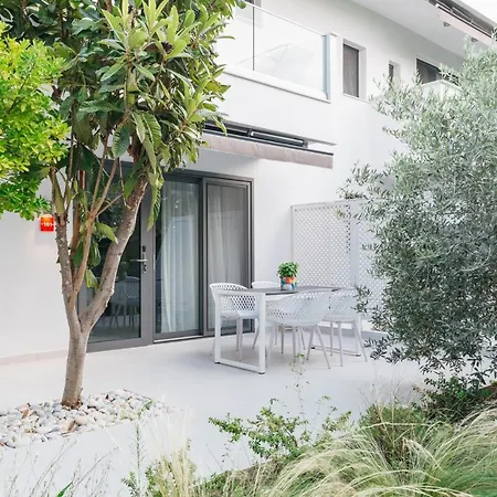 Apartamento Mariya Art Living Nea Skioni