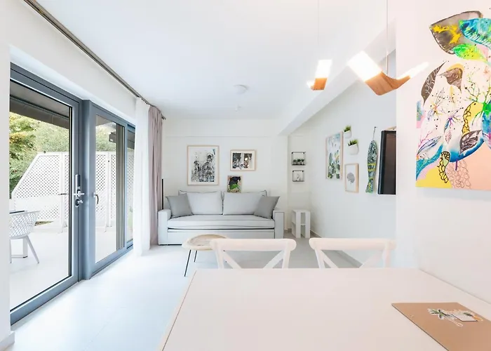 Mariya Art Living 公寓 *